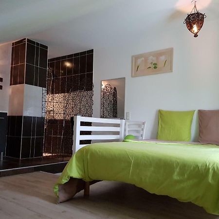 Апартаменти Le Vieux Pressoir Saint-Germain-les-Arlay Екстер'єр фото