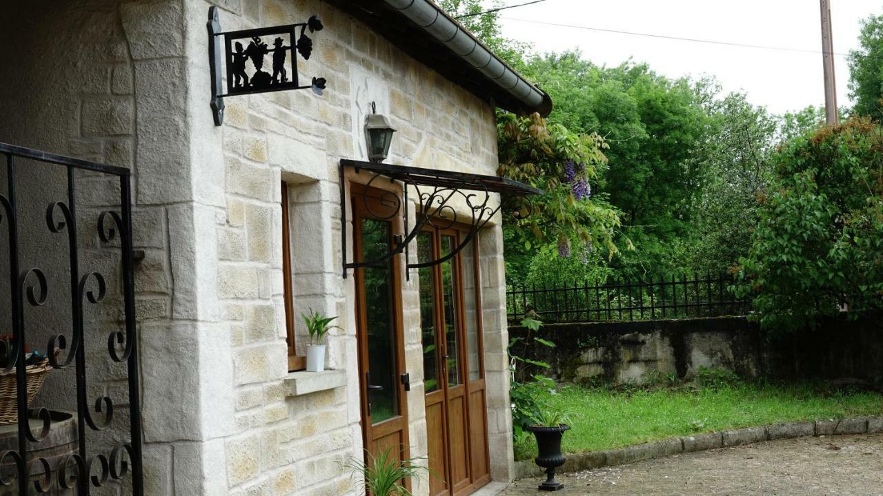 Апартаменти Le Vieux Pressoir Saint-Germain-les-Arlay Екстер'єр фото